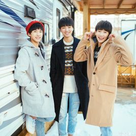 青春修煉手冊+紅日（四手聯(lián)彈改編版，TFBOYS&李克勤）